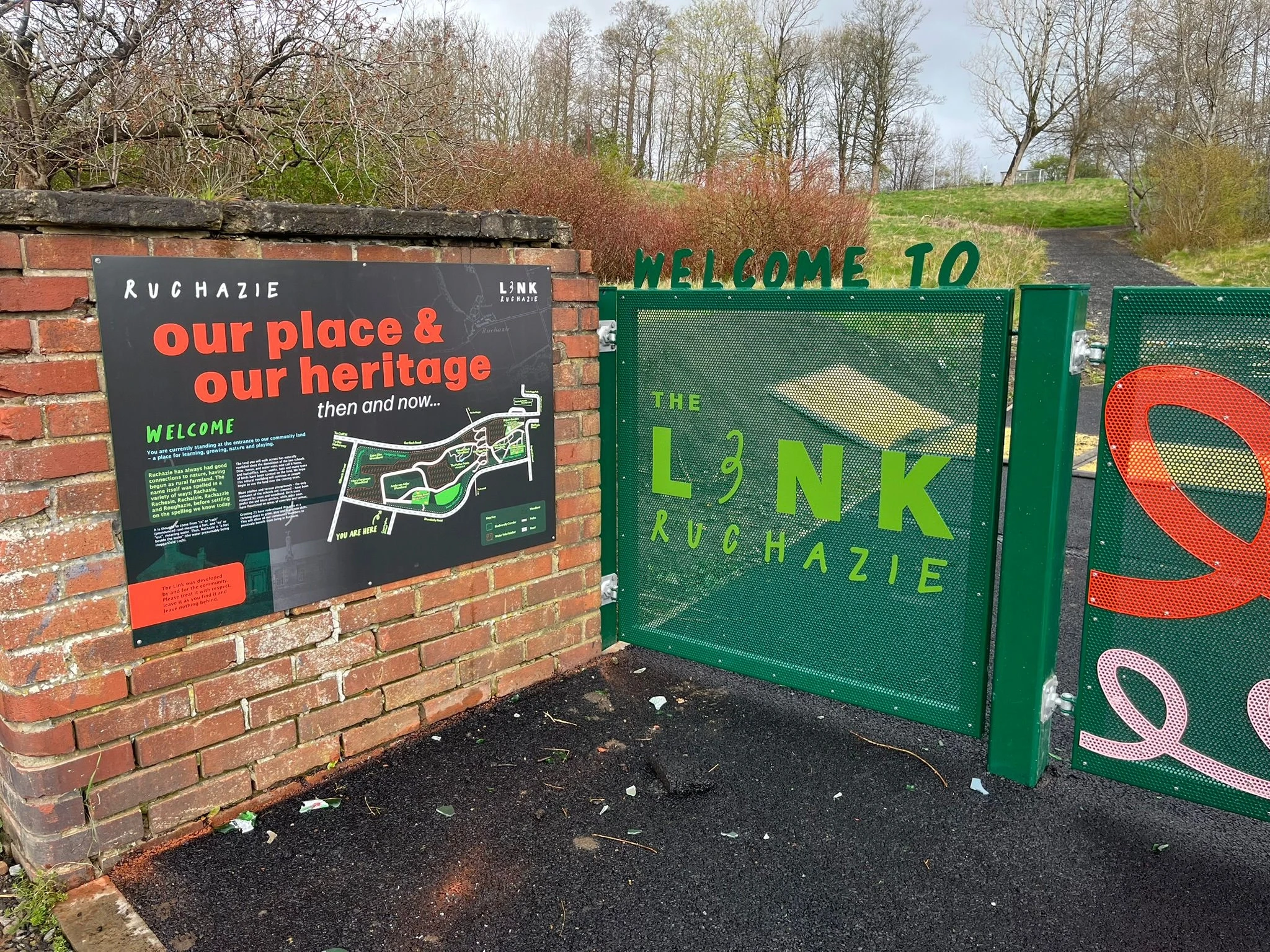 Ruchazie Pantry Gates And Planter Signage, 2026