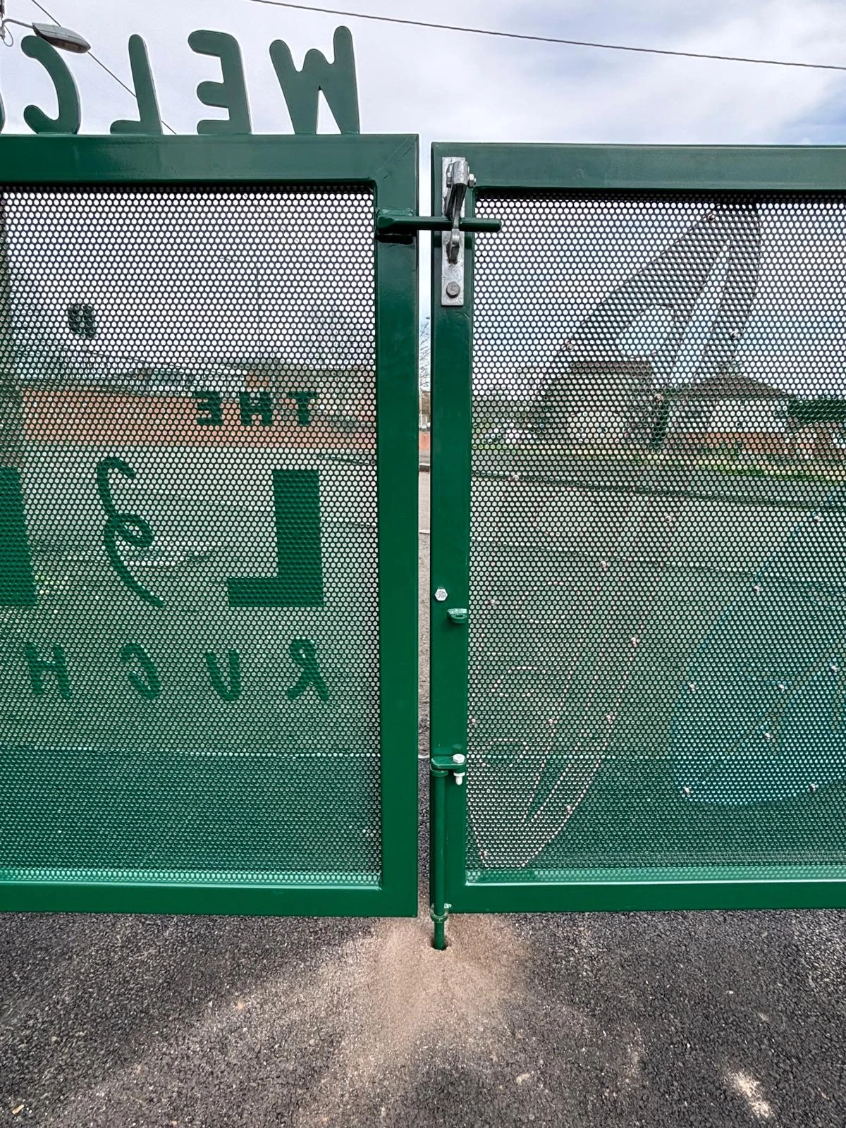 Ruchazie Pantry Gates And Planter Signage, 2026
